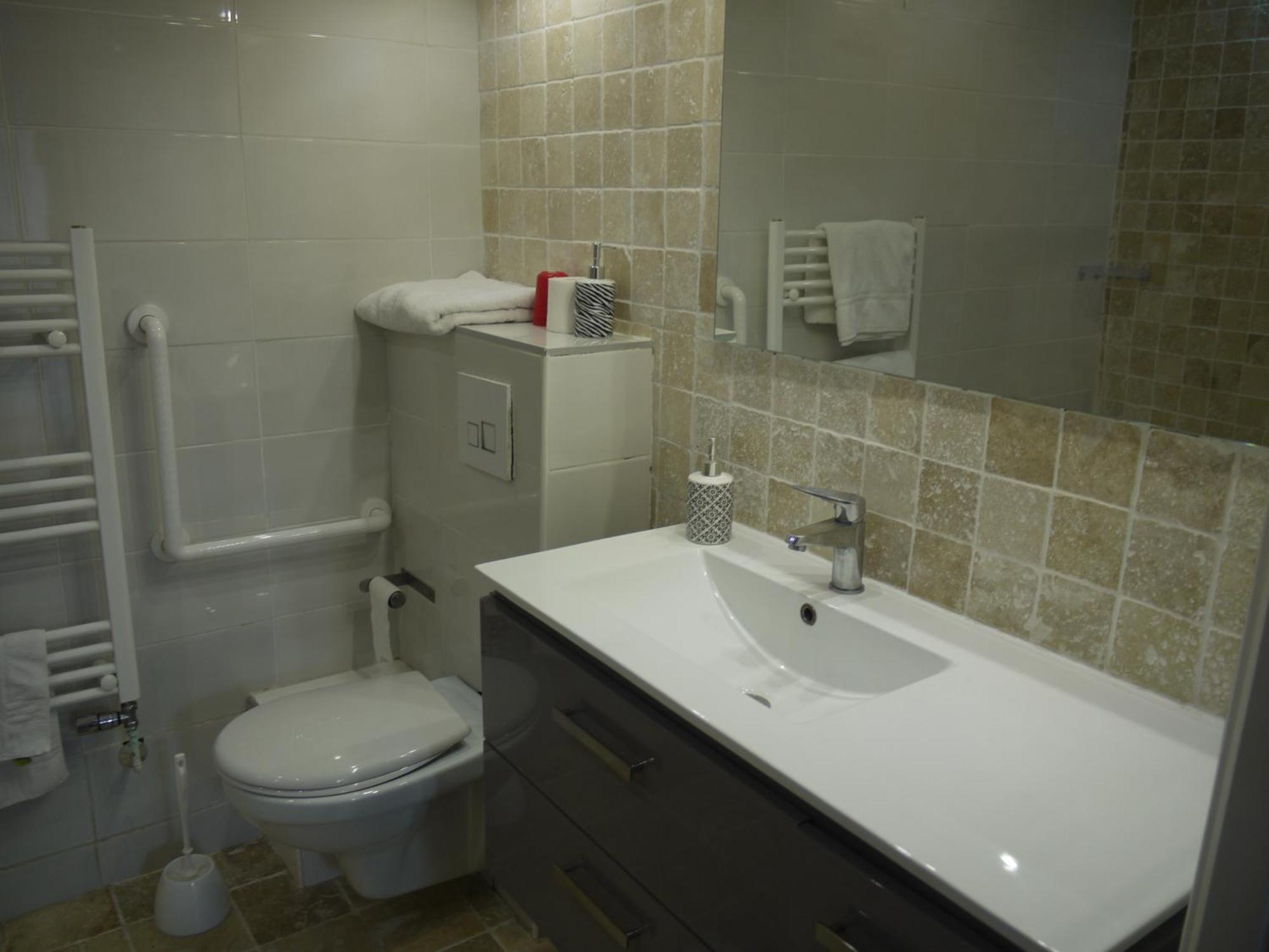 Hotel Karina Jarnac Extérieur photo